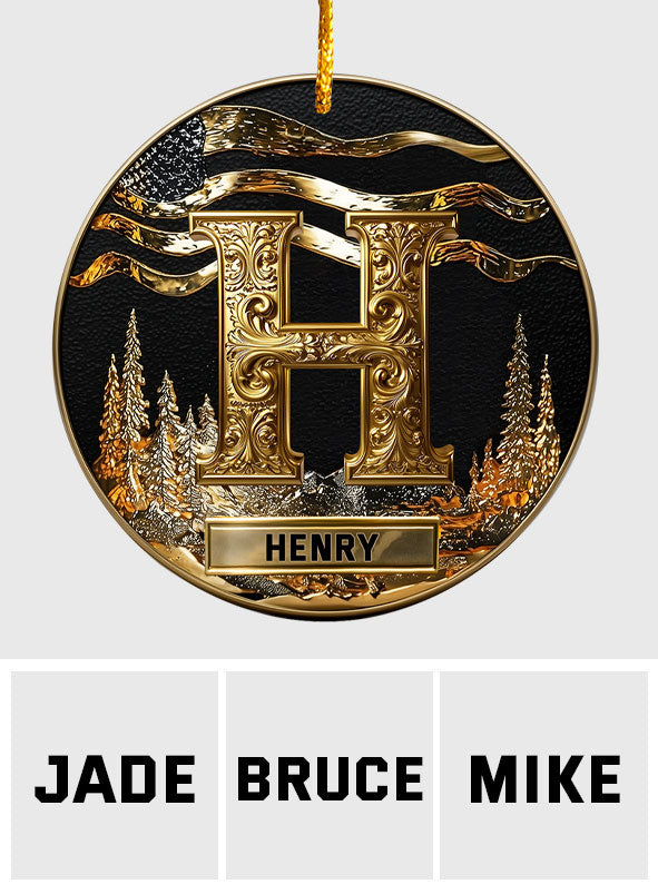 Personalisierter goldener Initialenanhänger für die Familie, Frohe Weihnachten 2025 – Individuell gestalteter Familienschmuck