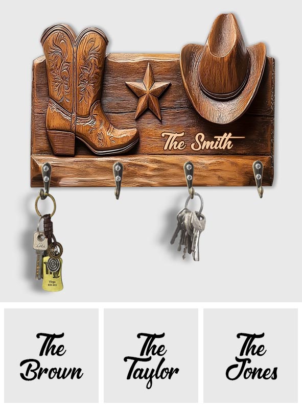 Rustikaler Cowgirl-Hut & Stiefel – Personalisierter Schlüsselhalter in Cowgirl-Form