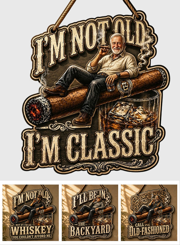 Ich werde im Garten sein - Personalisierte Whisky Holzschild in Sonderform