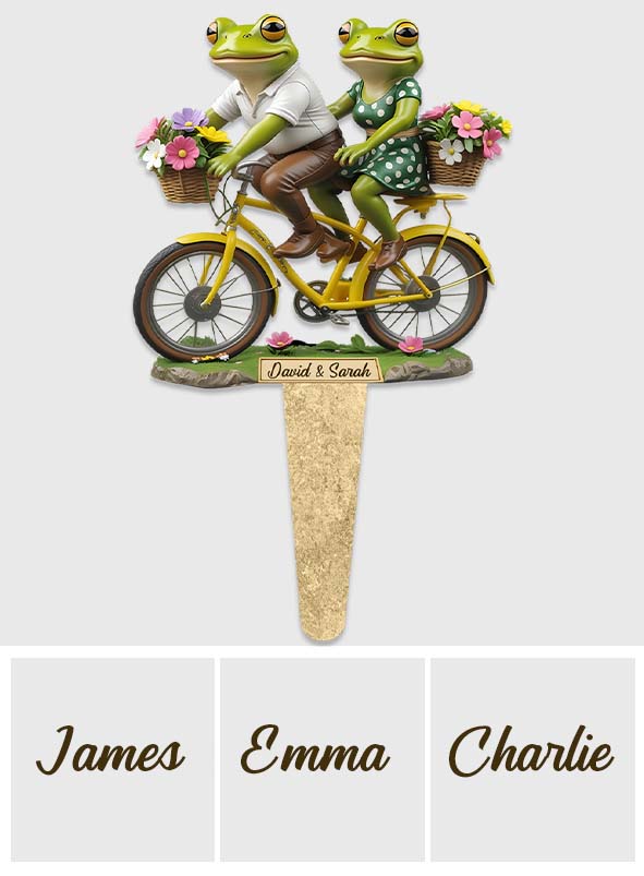 Gemeinsam bis zum Tod – Personalisiertes Frosch-Gartenschild aus Acryl