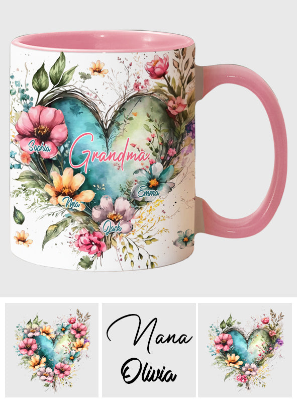 Blumen für Omas Mutter – Personalisierte Tasse mit Oma-Motiv