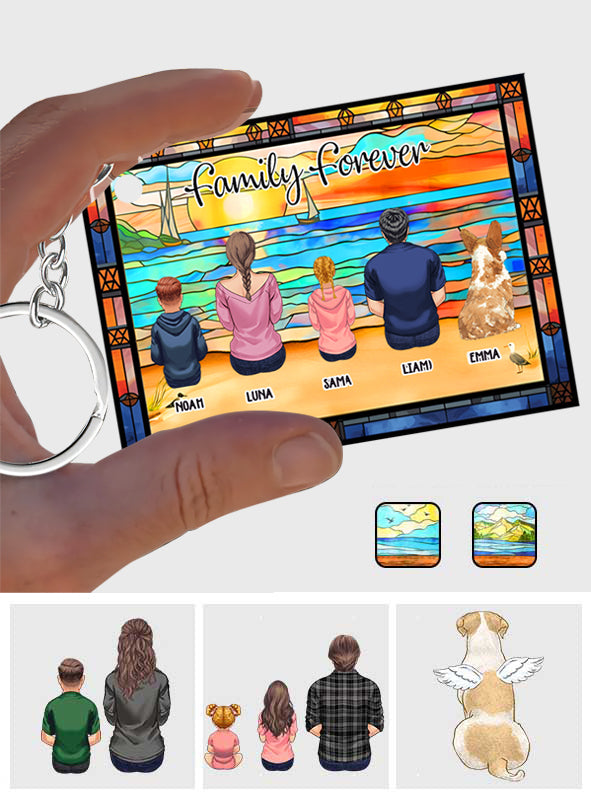 Familie genießt den Blick aufs Meer – personalisierter Familien-Schlüsselanhänger