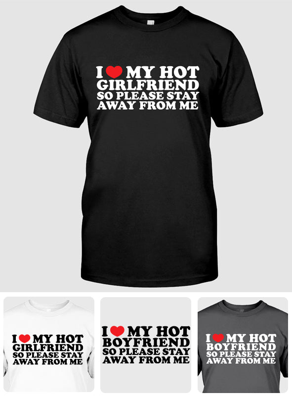 Ich liebe meine Freundin – Personalisiertes Partner-T-Shirt und Hoodie