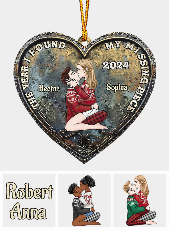 The Year I Found My Missing Piece Kissing Couple - Personalized Couple Ornament