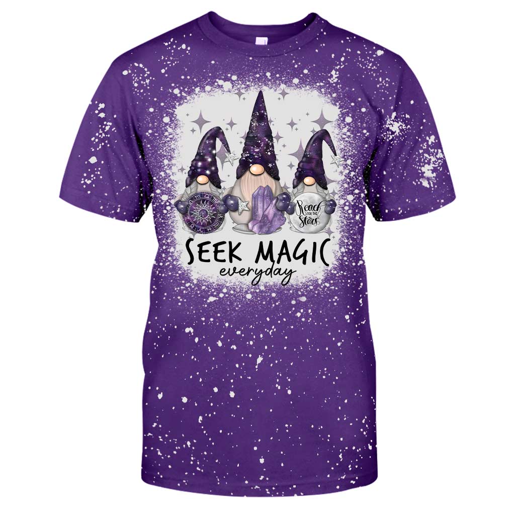 Suche jeden Tag nach Magie – Handgefertigte gebleichte Halloween-Hexen-Shirts