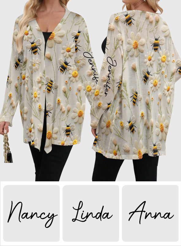 Flower And Bee – Personalisierter Bienen-Cardigan
