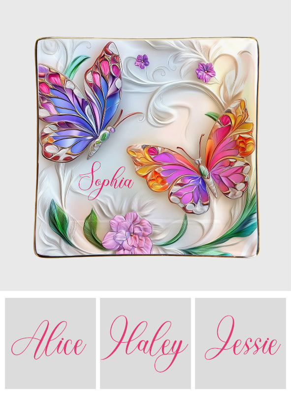 Atemberaubender Schmetterling – Personalisierte Schmuckschale mit vollflächigem Schmetterlingsdruck