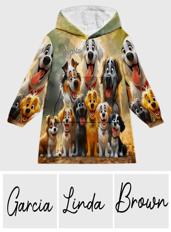Einfach ein Mädchen, das Hunde liebt – personalisierter Hunde-Hoodie