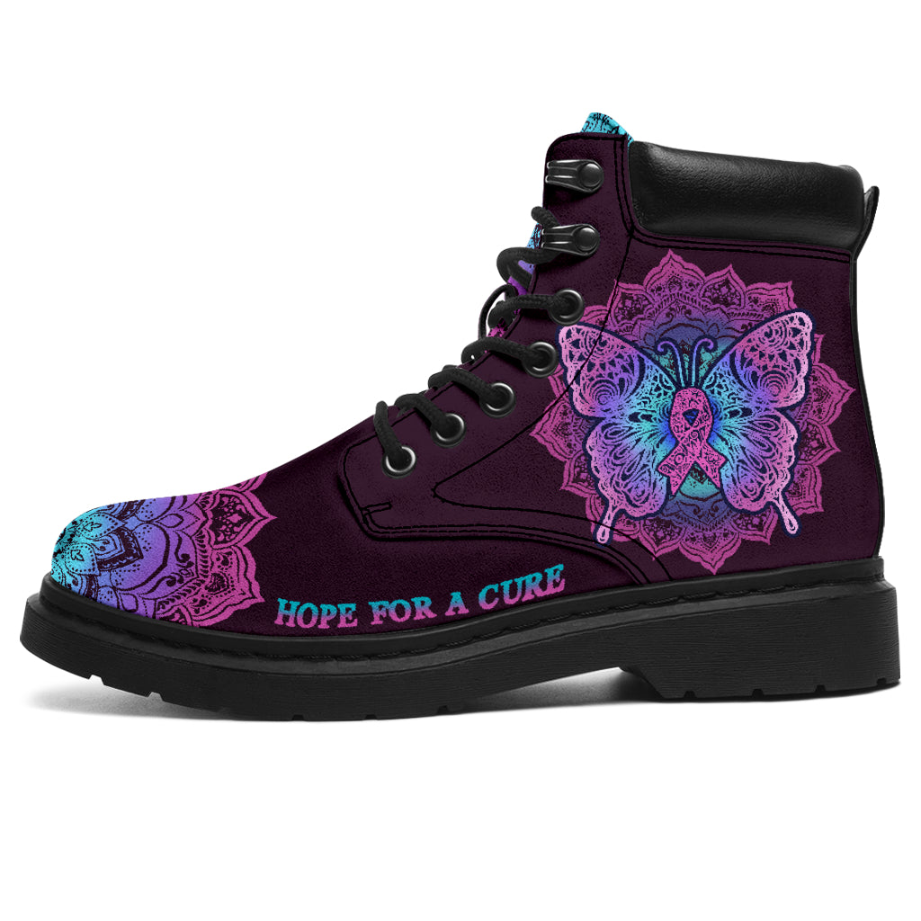 Hoffnung auf Heilung – Brustkrebs-Aufklärungsstiefel für jede Jahreszeit 0622