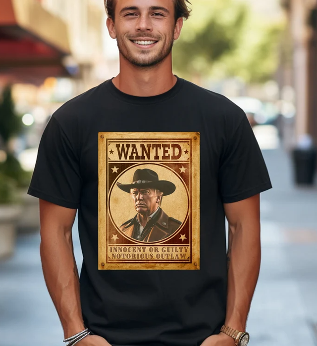 2024 Trump Outlaw T-Shirt, Make America Great Again, MAGA Präsidentschaftswahl, Donald Trump Wanted Shirt & Hoodie