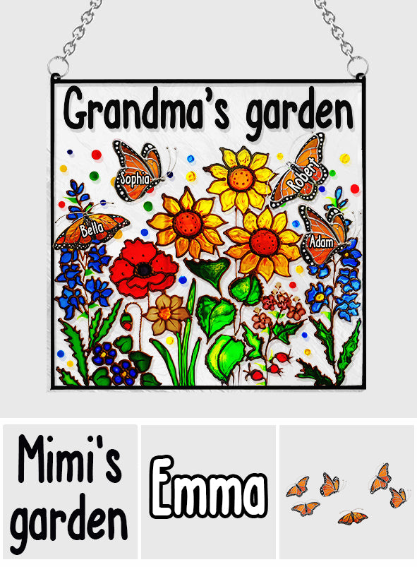 Omas Garten mit Schmetterling – Personalisierter Fensterhänger-Sonnenfänger für Oma