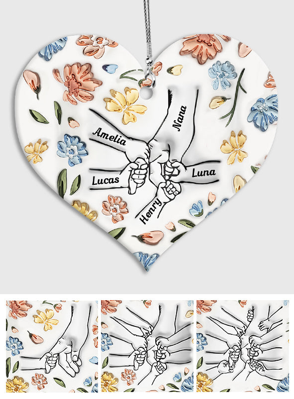 Aufblasbare Hände mit Blumenmuster halten – personalisierter Autoanhänger für Oma