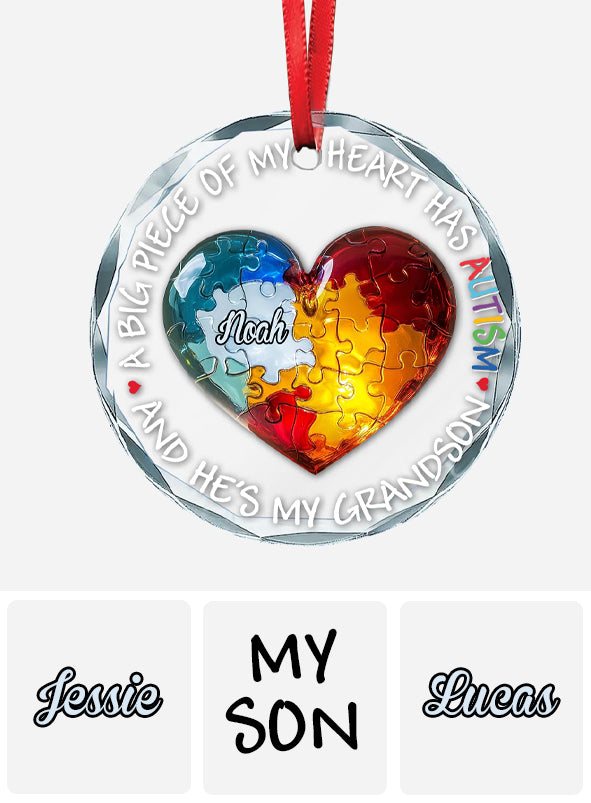 Ein großer Teil meines Herzens ist autistisch – Personalisierter runder Glasanhänger zur Sensibilisierung für Autismus