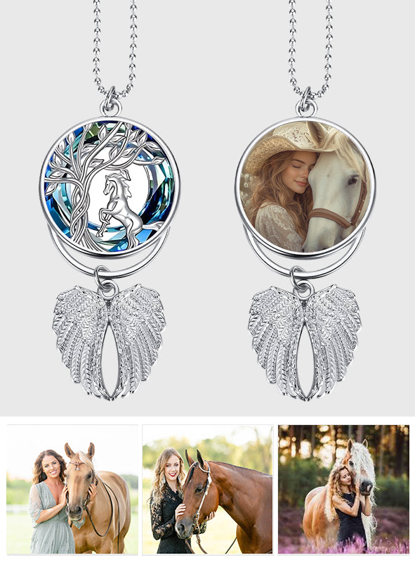 Für immer geliebt – Personalisierter Pferdeflügel-Anhänger