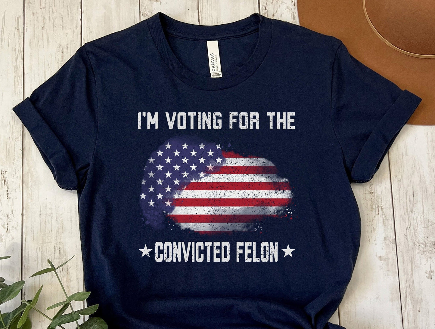 Ich wähle den verurteilten FeI0n – T-Shirt, patriotisches Wahl-Shirt, Wahl-Shirt, lustiges politisches Shirt, T-Shirt mit amerikanischer Flagge und Hoodie