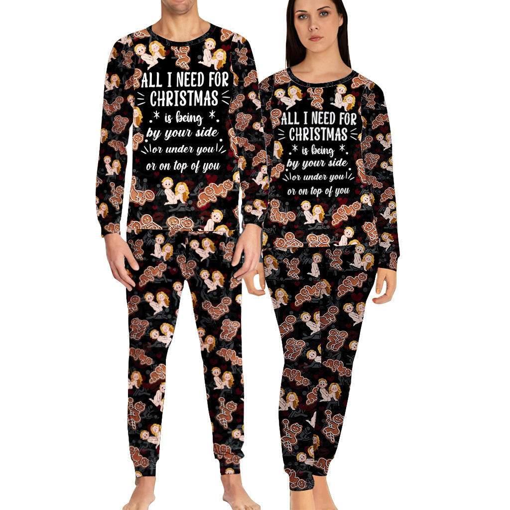Alles, was ich zu Weihnachten brauche, bist du – personalisiertes Partnerpyjama-Set