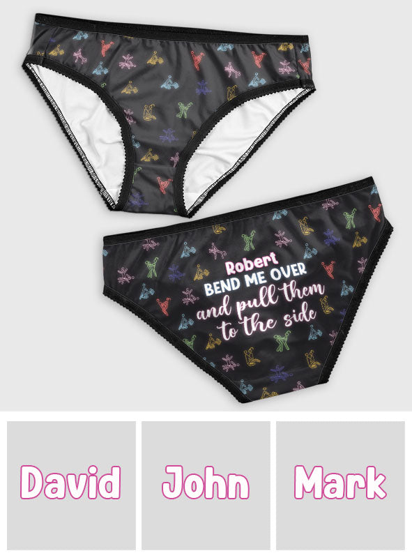 Beug mich vor und zieh sie zur Seite - Personalisierte Damen-Slips mit Spitzenbordüre für Paare