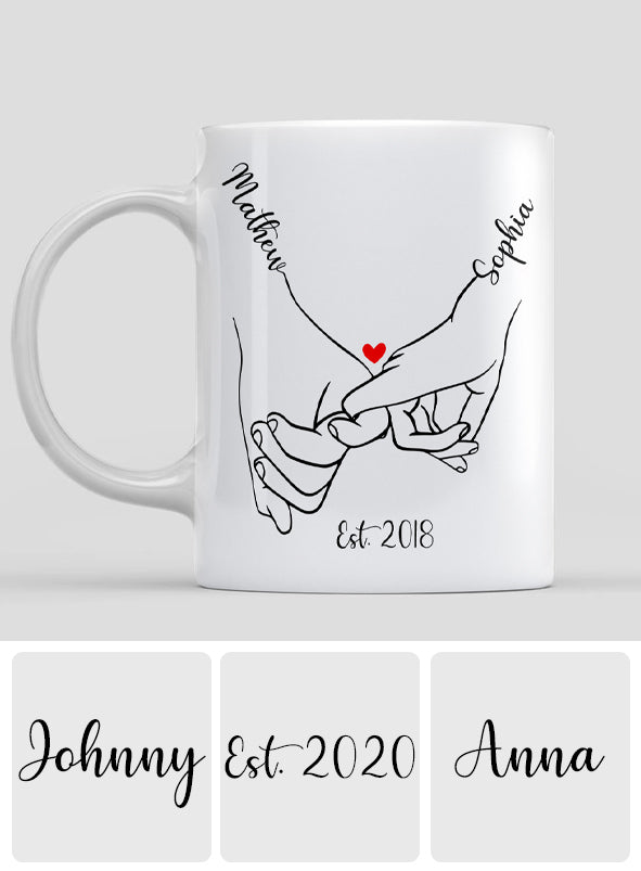 Händchenhalten – Personalisierte Tasse für Paare