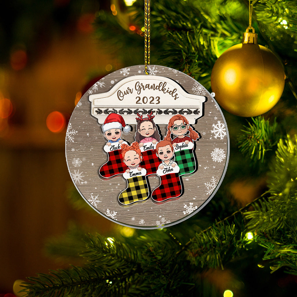 Unsere Enkelkinder 2023 – Personalisierter Oma-Weihnachtsbaumschmuck