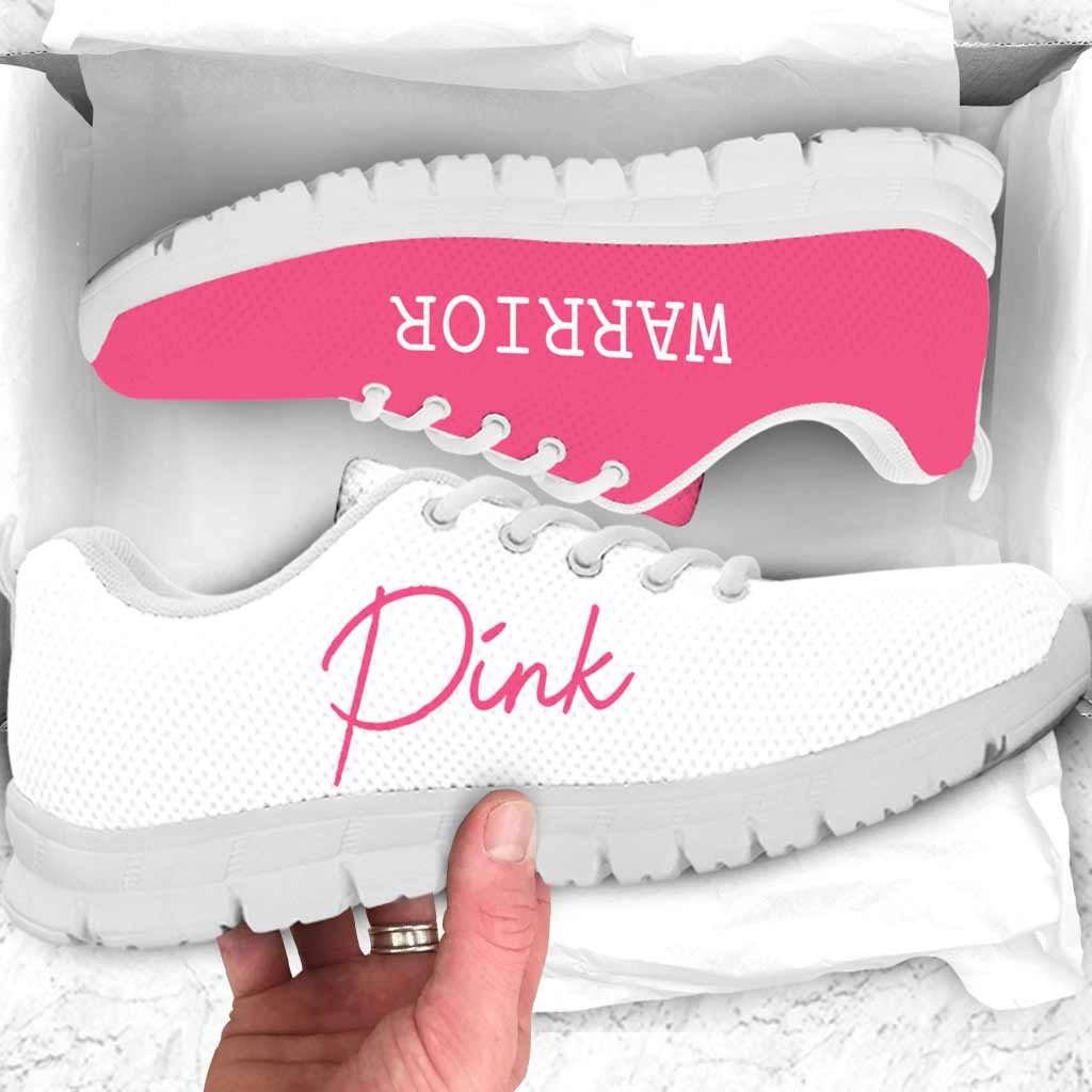 Pink Warrior Sneakers zur Sensibilisierung für Brustkrebs 0622