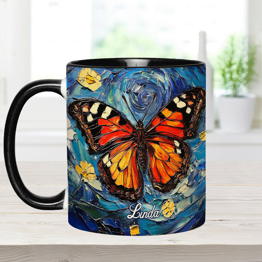 Verträumter Schmetterling – Personalisierte Tasse mit Schmetterlingsmotiv