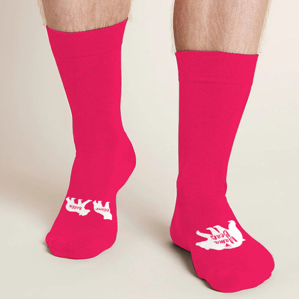 Mama Bär und ihre Jungen mit jedem Kindernamen - Personalisierte Muttersocken