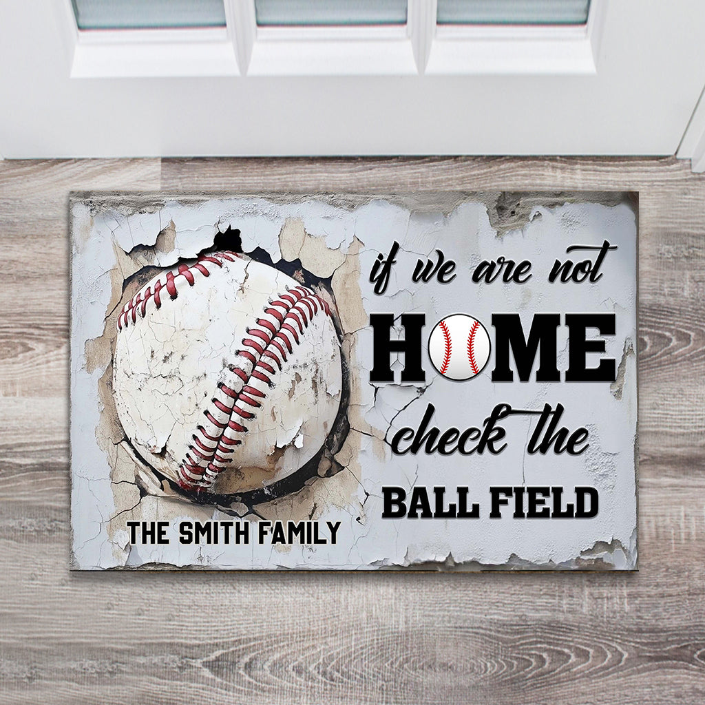 Wenn wir nicht zu Hause sind, schau auf dem Baseballfeld nach – personalisierte Baseball-Fußmatte