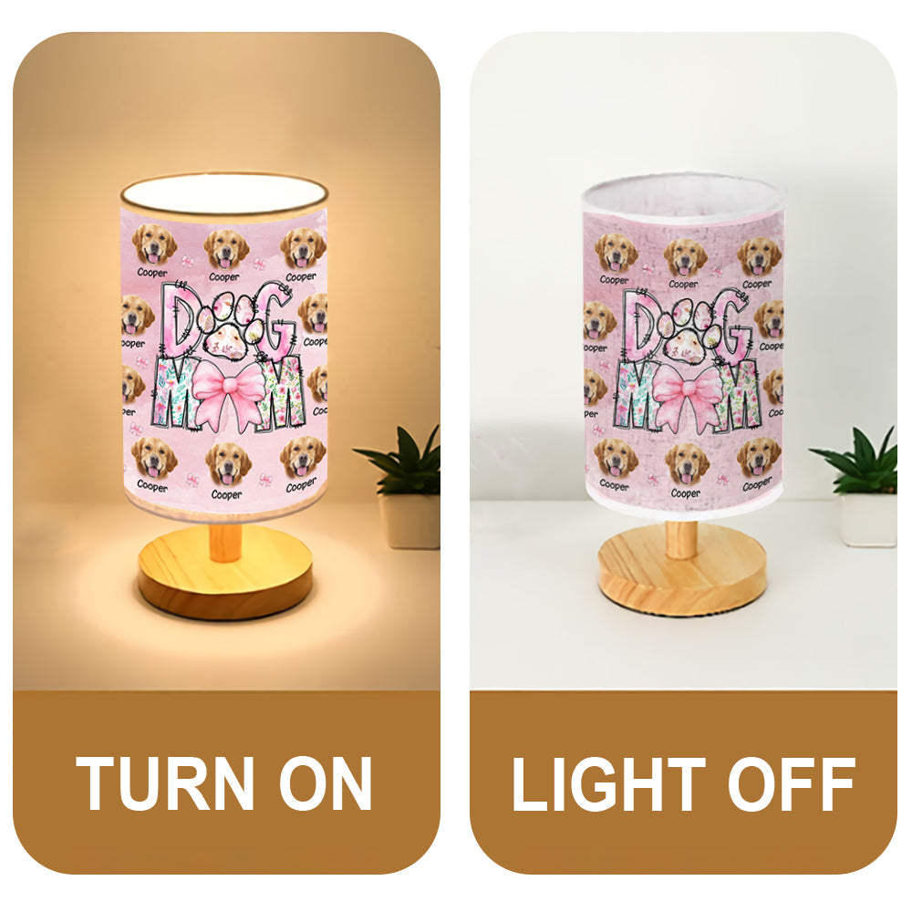 Florale Hundemama-Tischlampe mit Holzsockel – personalisierte Hundetischlampe
