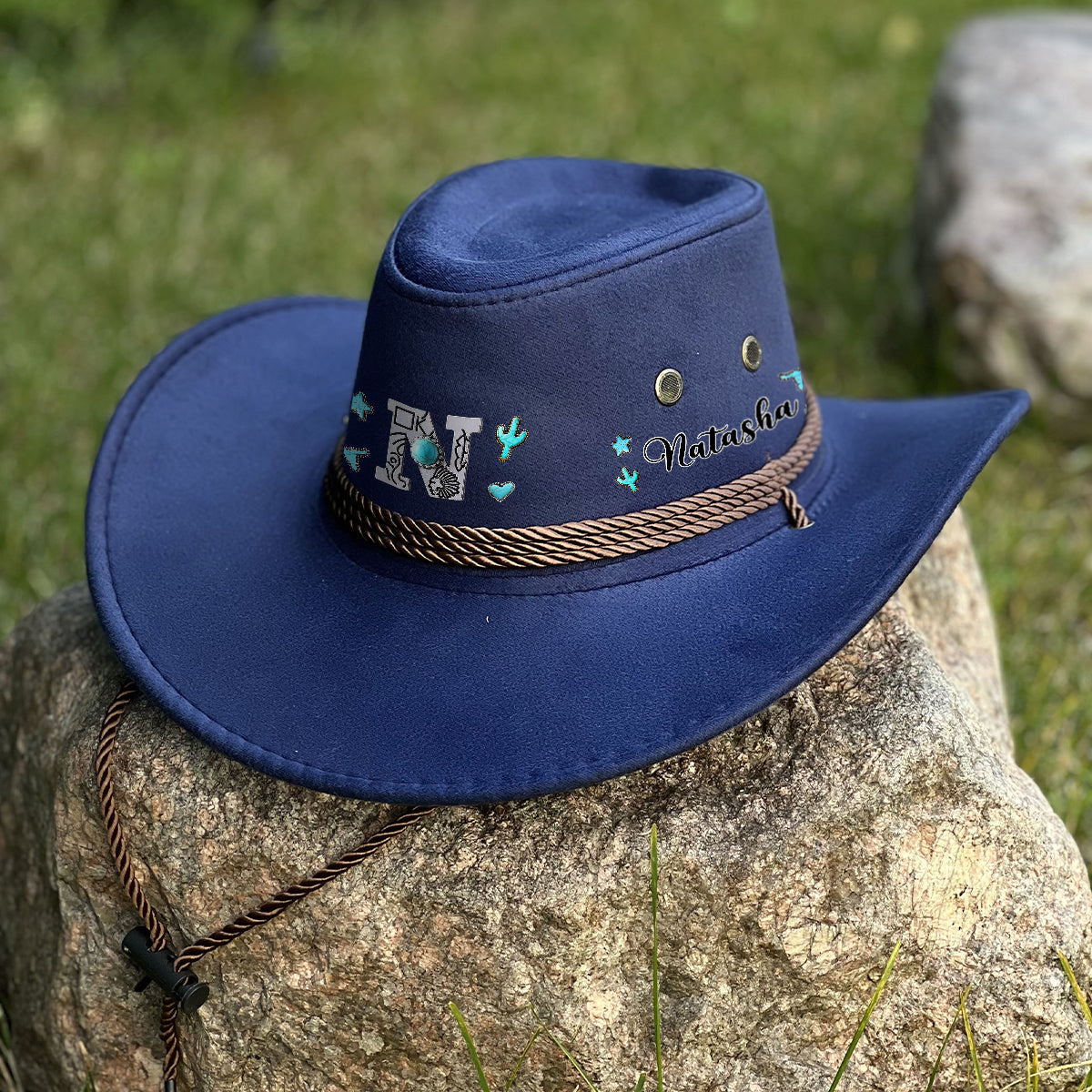 Personalisierter Cowboyhut im Western-Stil mit breitem Krempen