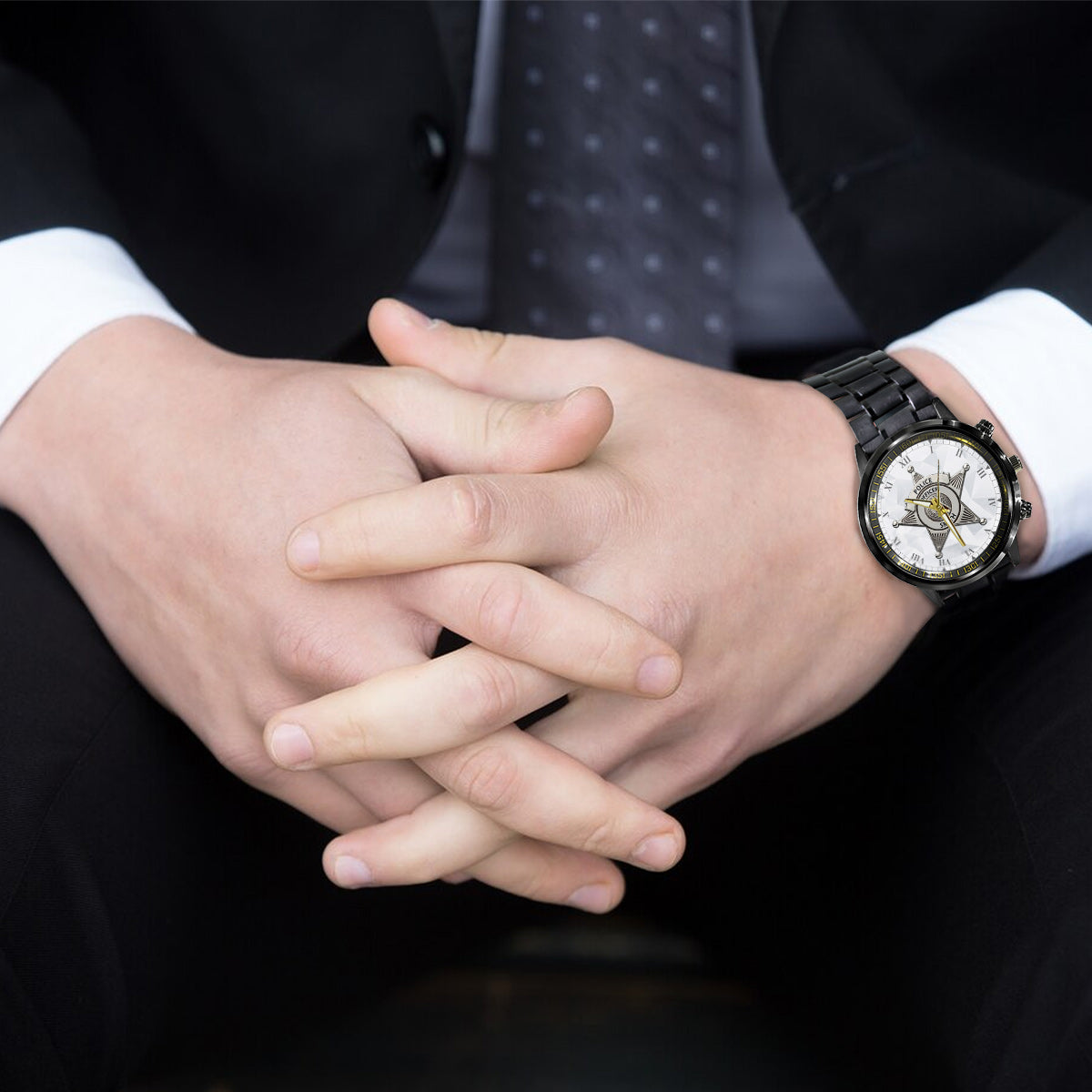 Dienen & Schützen – Personalisierte Armbanduhr für Polizeibeamte