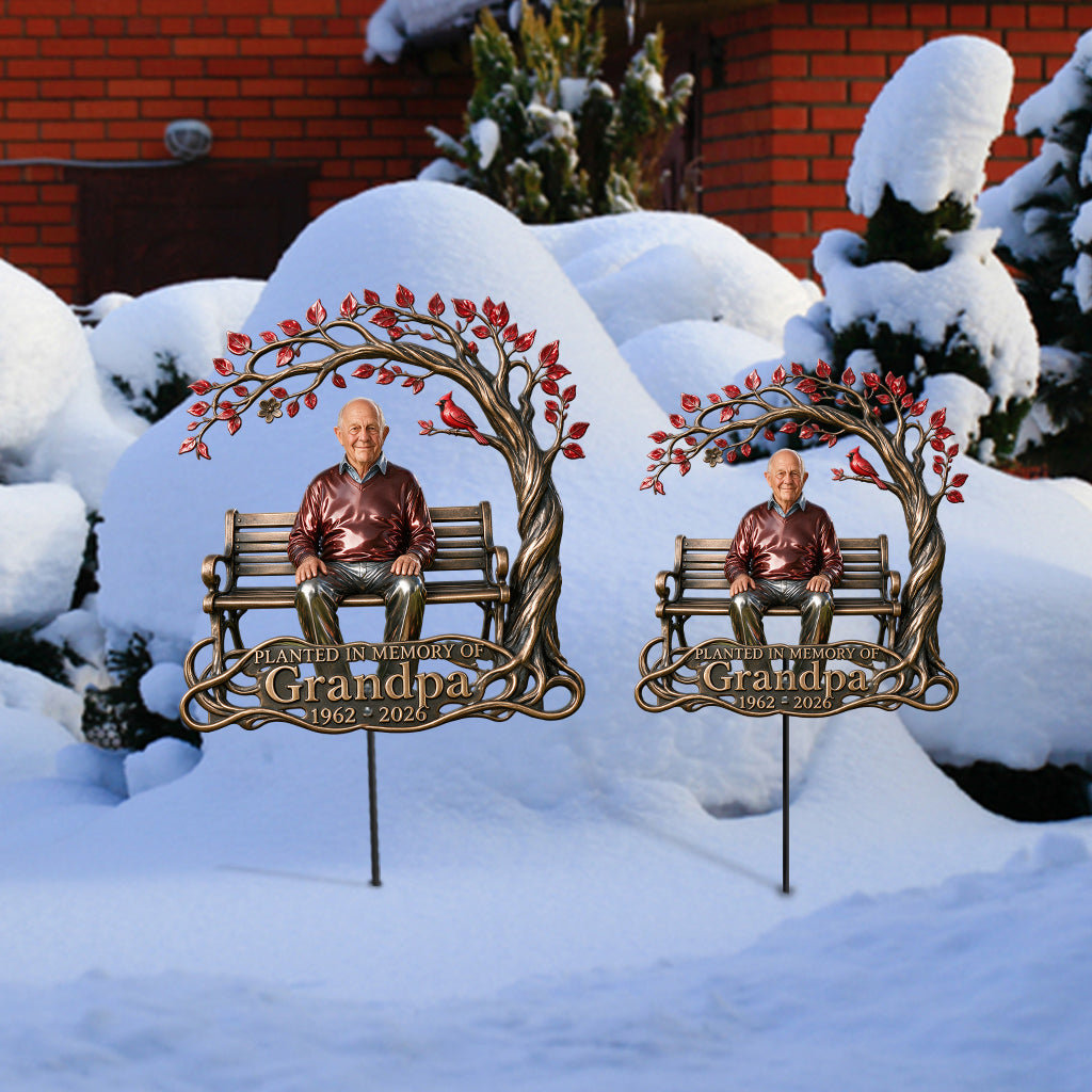 Cardinal Tree Memorial - Personalized Memorial Metal Garden Art