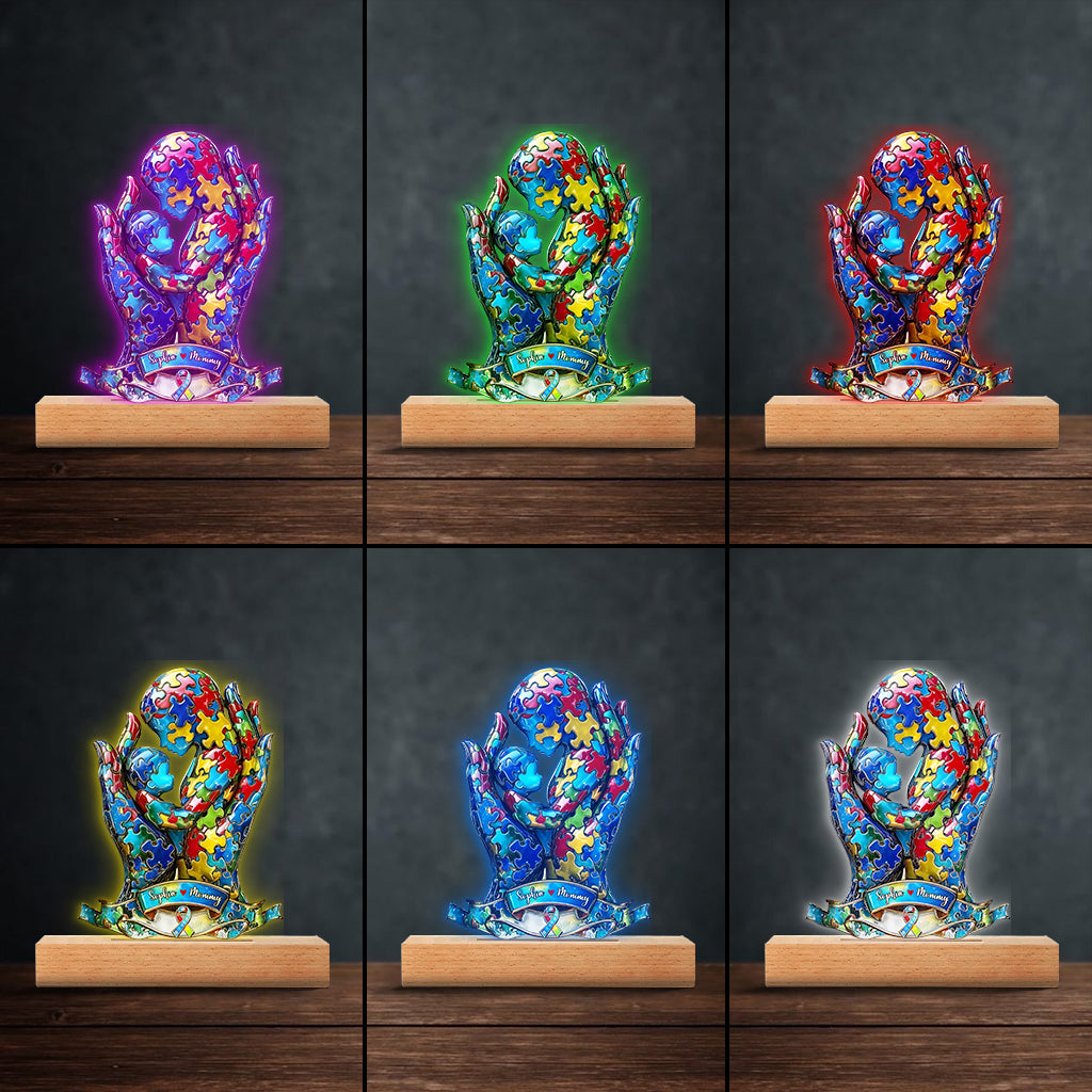 Mutter und Kind – Personalisierte, tafelförmige Leuchtbasis zur Sensibilisierung für Autismus