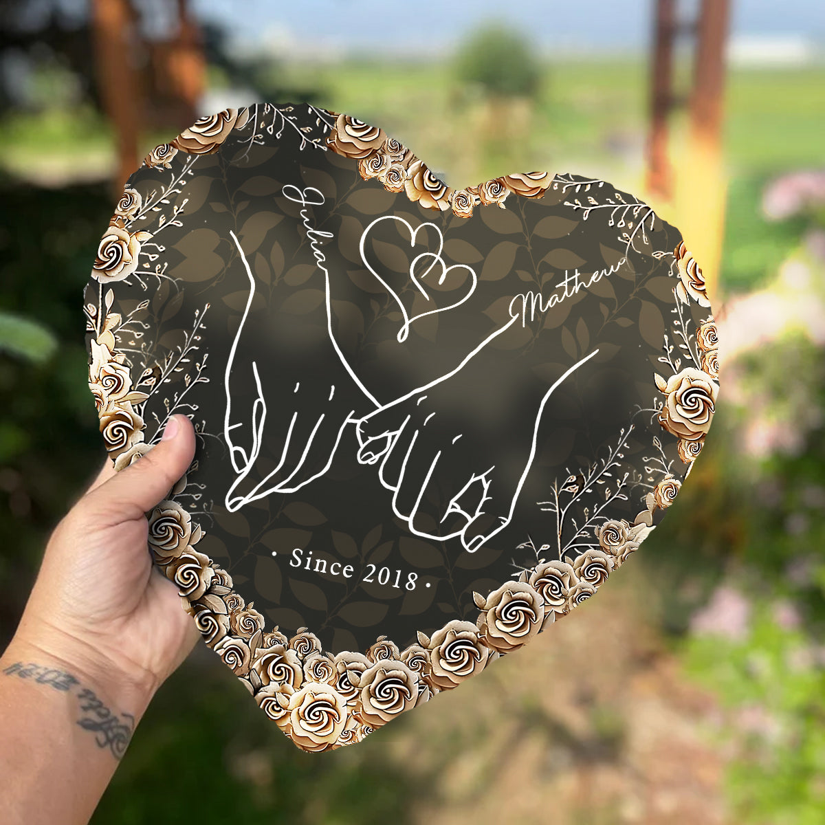 Von unserem ersten Kuss – personalisierter herzförmiger Stein für Paare