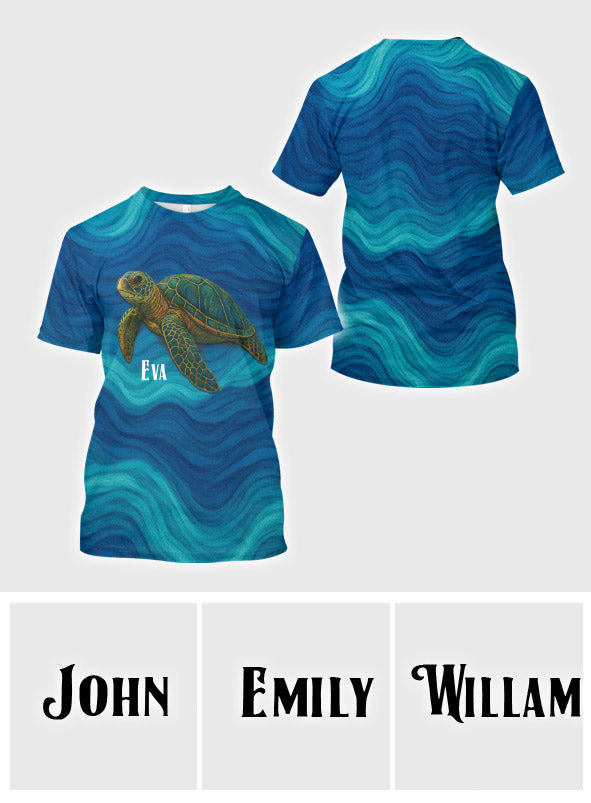 Schildkröte und Welle – Personalisiertes T-Shirt mit Schildkrötenmuster
