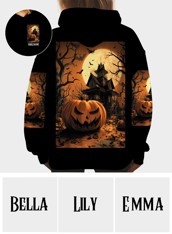 Halloween-Schloss – Personalisiertes Halloween-Shirt mit Allover-Print