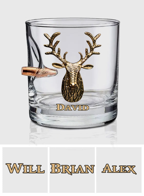 Liebe zur Jagd – Personalisiertes Whiskyglas in Form einer Jagdkugel