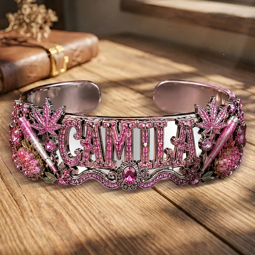 Stoner Girl - Personalisierbares Armband in Weed-Form