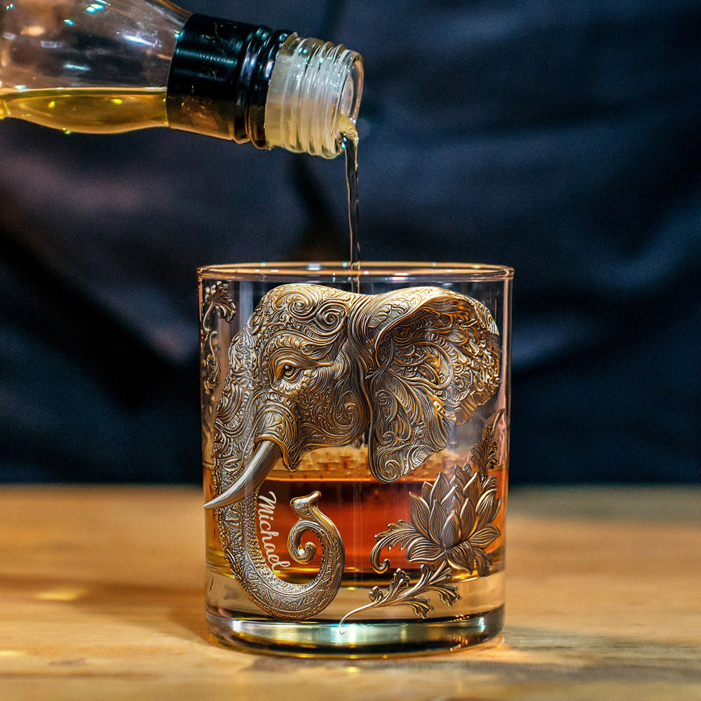 Wunderschöner Elefant – personalisiertes Whiskyglas mit Elefantenmotiv
