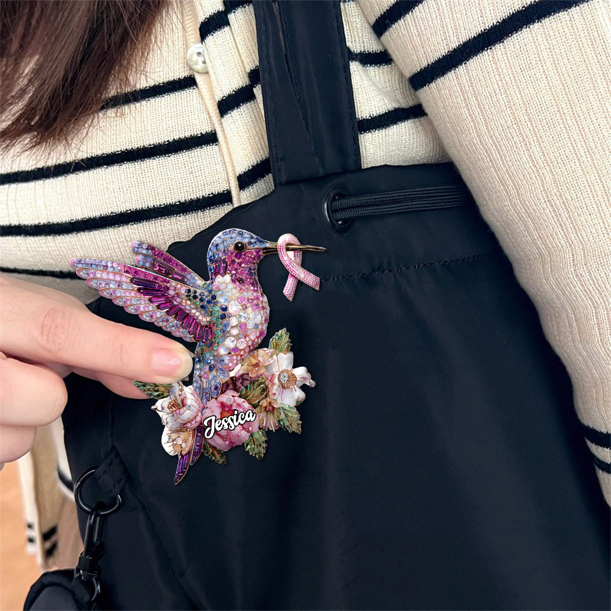 Kolibri zur Sensibilisierung für Brustkrebs – Personalisierter Anstecker zur Sensibilisierung für Brustkrebs