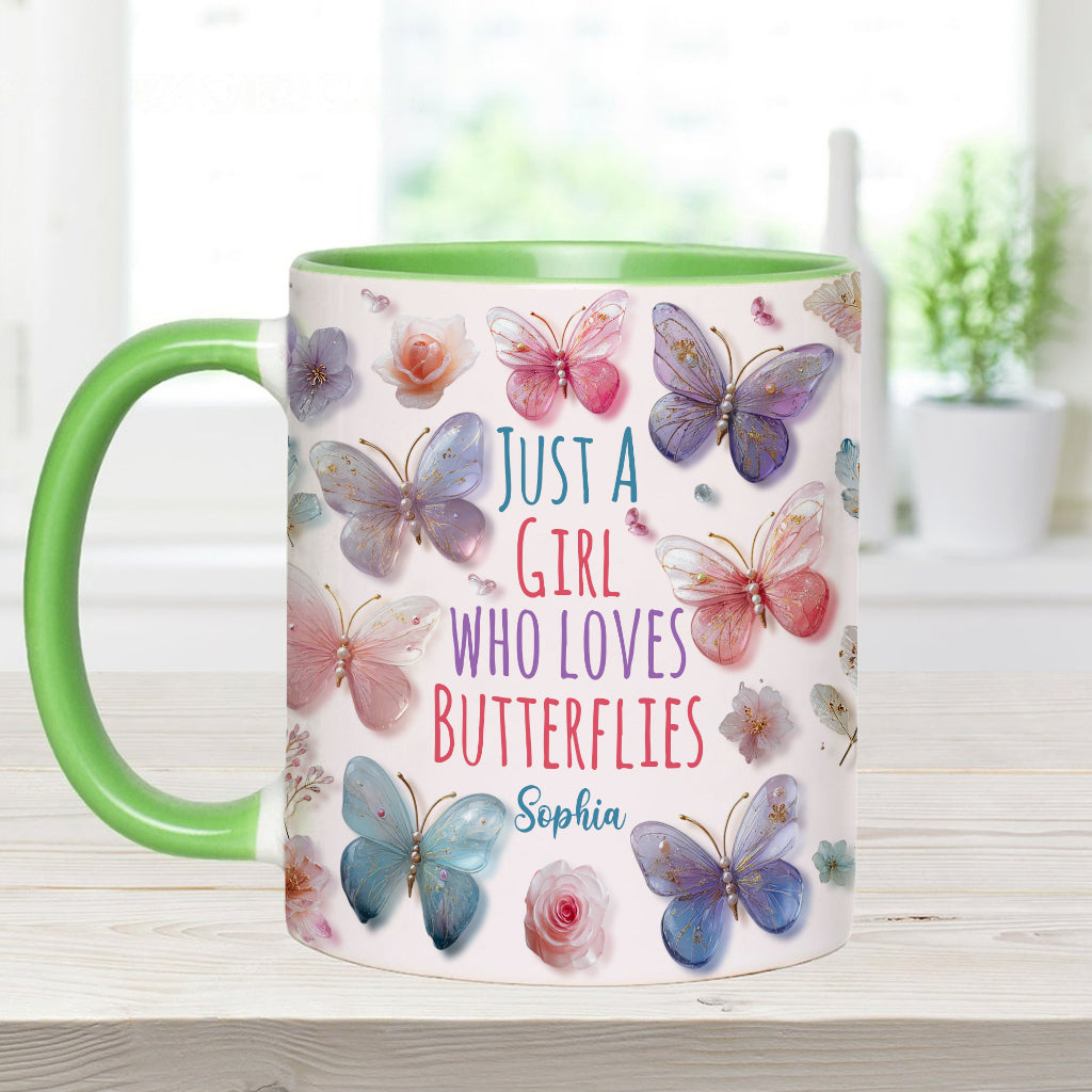 Einfach ein Mädchen, das Schmetterlinge liebt – personalisierte Tasse mit Schmetterlingsmotiv
