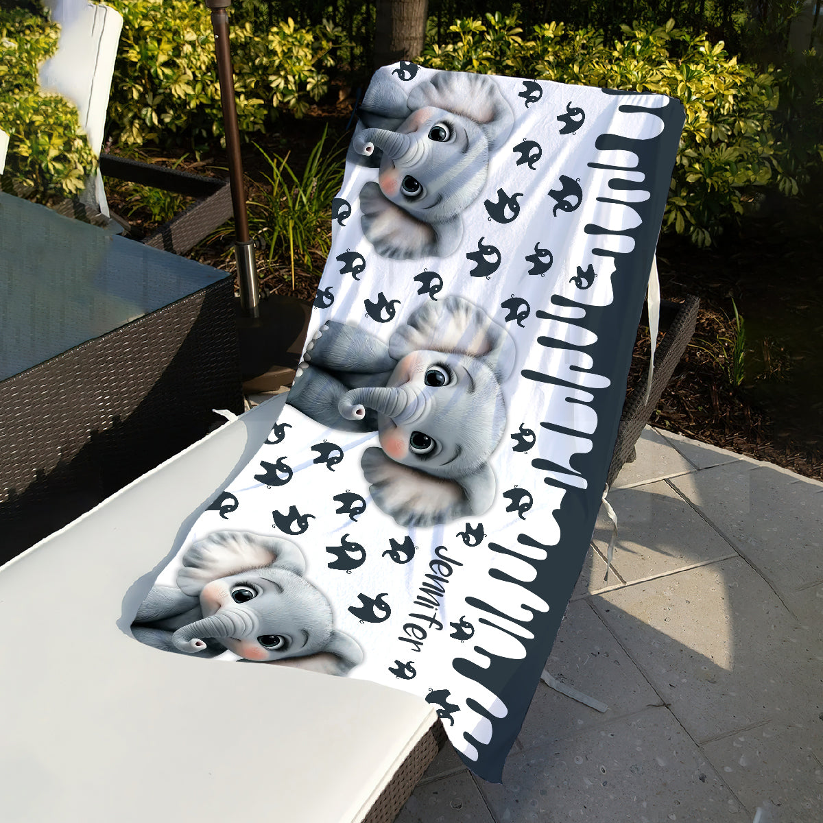 Niedlicher Elefant – Personalisiertes, schnelltrocknendes Elefanten-Strandtuch/Badetuch