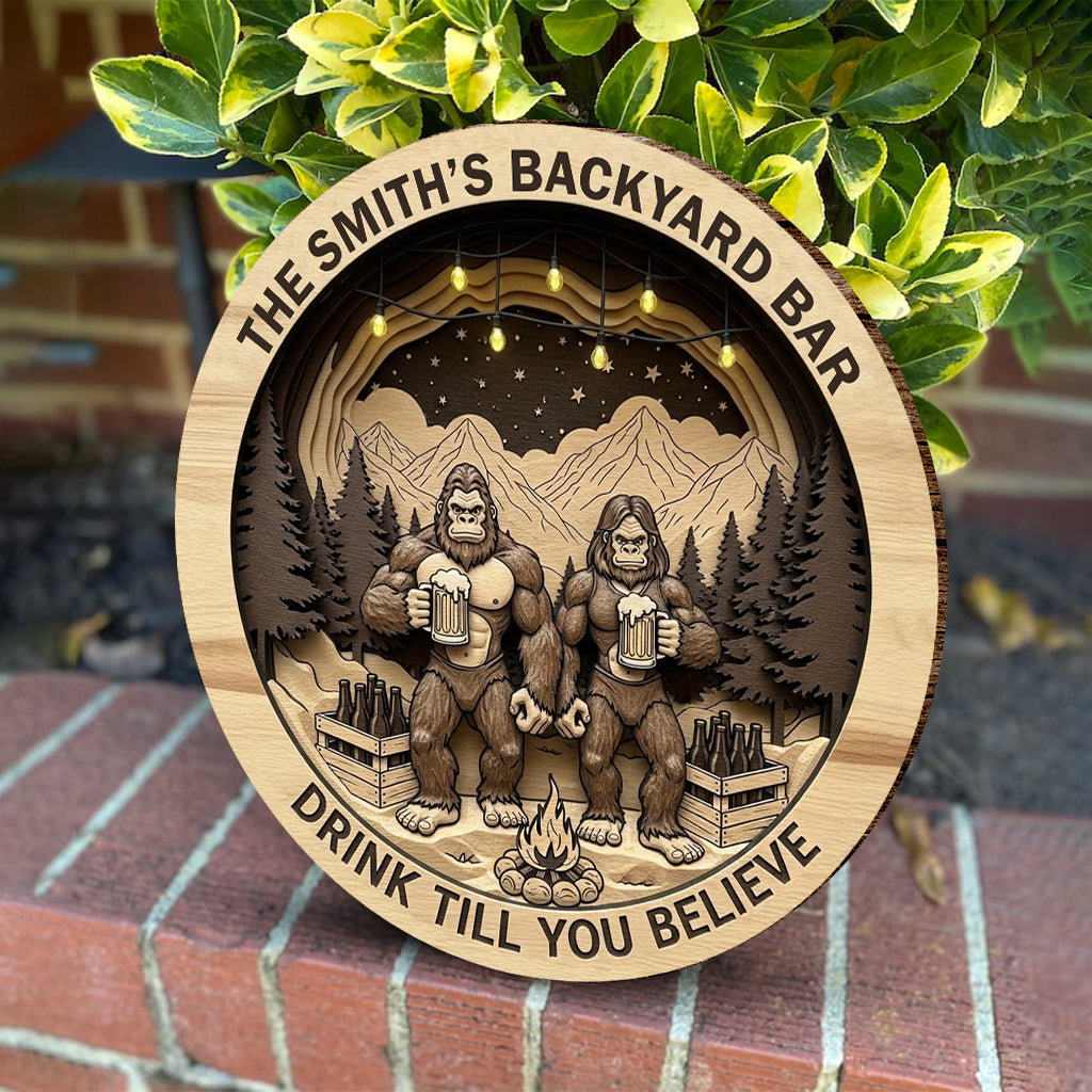 Trink, bis du es glaubst – Personalisiertes rundes Camping-Holzschild