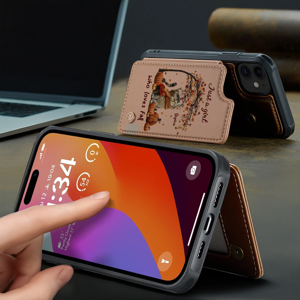 Einfach ein Mädchen, das den Herbst liebt – Personalisierte Handyhülle mit Katzenmotiv
