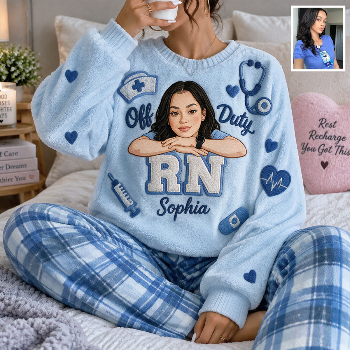 Off Duty Nurse - Personalisiertes Fleece Lounge Set für Krankenschwestern