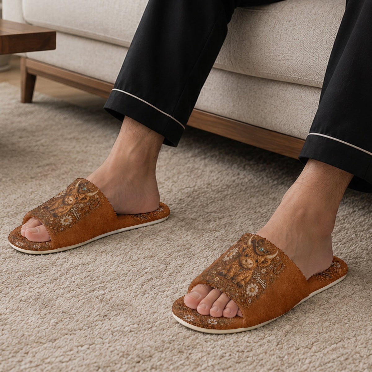 Niedliche Highland Cow - Personalisierte Highland Cow Pantoffeln mit offener Zehe