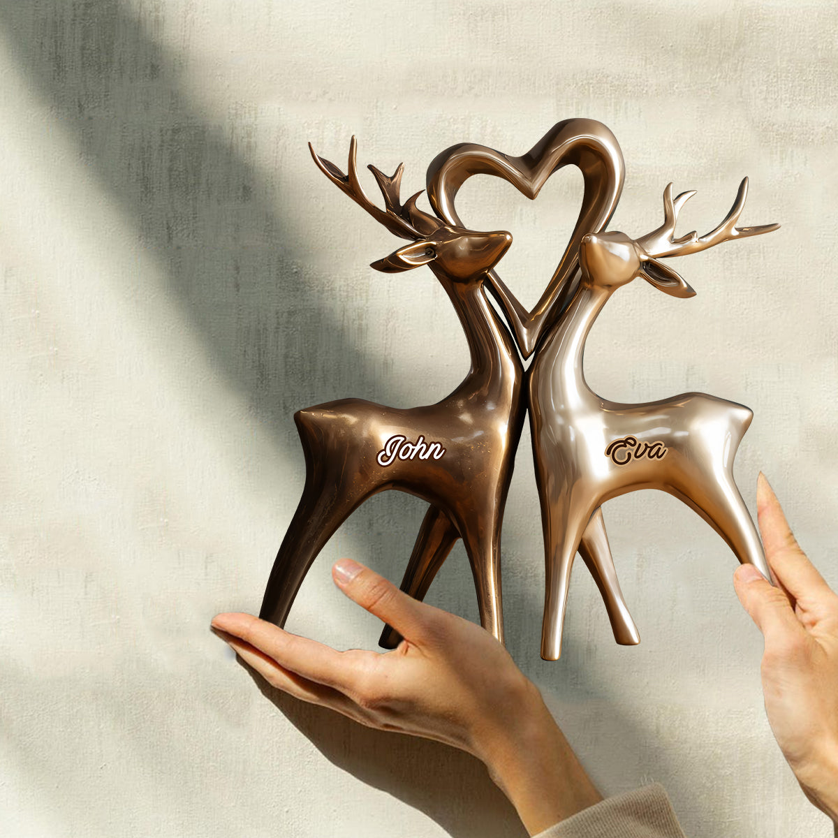 Jubiläumsgeschenk für Paare – Personalisierte Holzplakette in individueller Form