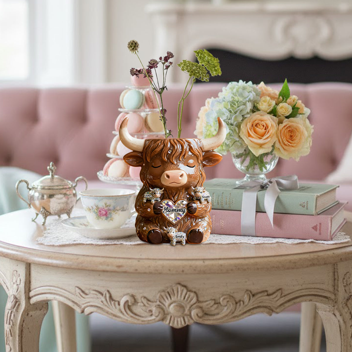Landleben – Personalisierte Acryl-Blumenvase in Form eines Hochlandrindes