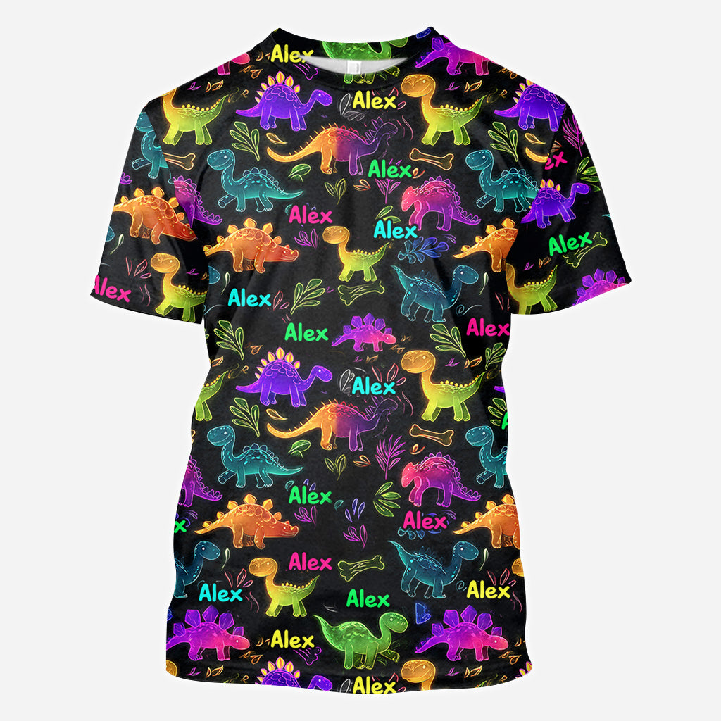 Dinosaurier-Shirt – perfekt für Kinder, die draußen unterwegs sein wollen – personalisiertes Kinder-T-Shirt mit Allover-Print