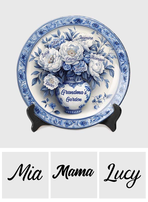 Classic Blue & White Grandma's Flower Garden - Personalized Grandma Ceramic Round Plate