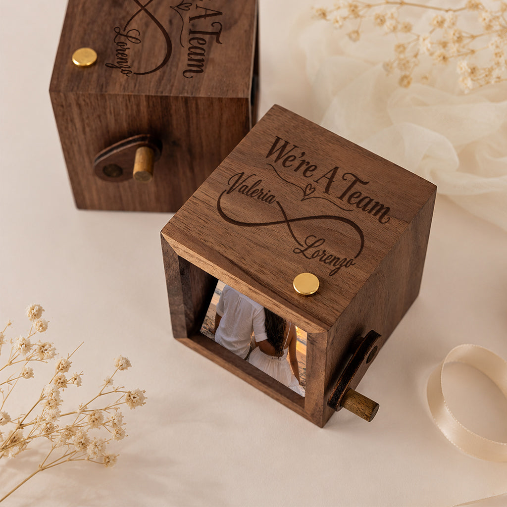 Couple Photo Keepsake Box - Personalized Couple Engraved Flipbook Animation Box